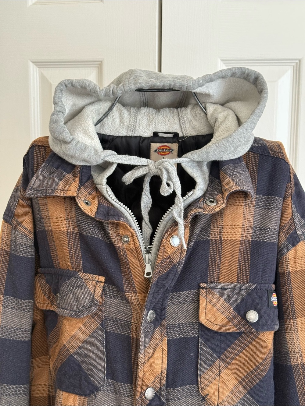 Dickies Navy and Brown Plaid Hooded Shirt snap up Jacket. L - Picture 3 of 7